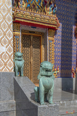 Wat Khunchan Phra Ubosot Lion Guardians (DTHB2449)