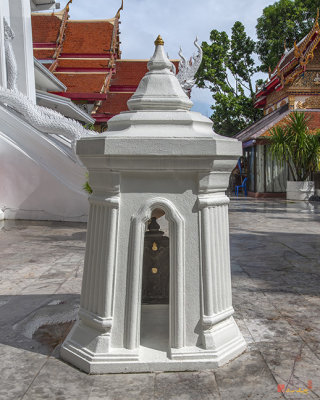 Wat Nak Prok Phra Ubosot Boundary Stone (DTHB2490)