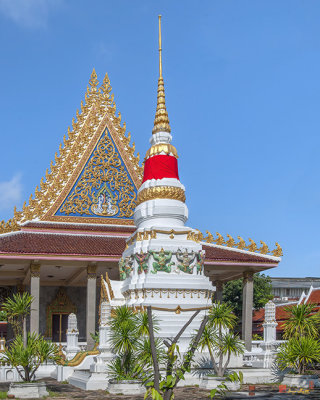 Wat Nai Song Wihan Phra Wihan and Phra Chedi (DTHSP0195)