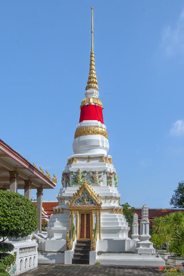 Wat Nai Song Wihan Phra Chedi (DTHSP0198)