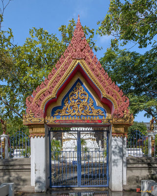 Wat Nai Song Wihan Phra Wihan Wall Gate (DTHSP0200)