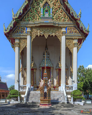 Wat Klang Worawihan Phra Ubosot Entrance (DTHSP0225)