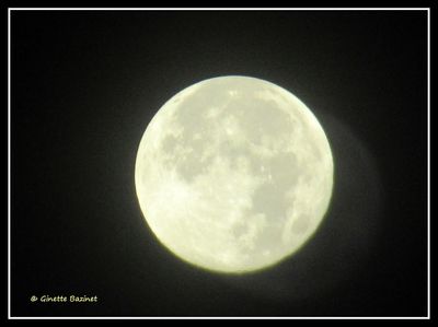 Le lendemain, quasi  la mme heure, madame la Lune, vous avez une toute autre apparence