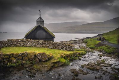 Funningur church 