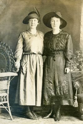 Lillie and Annie