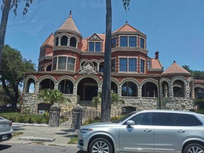 Heritage house