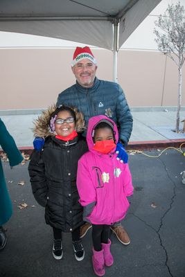 holiday star 22-13.jpg