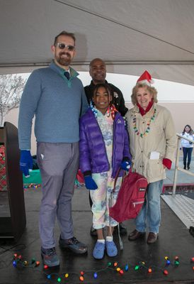 holiday star 22-14.jpg