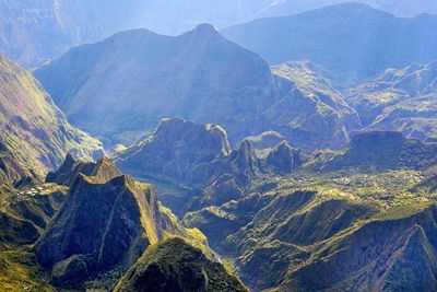 La Réunion April - May 2025