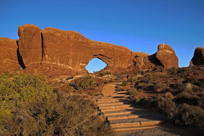 Arches NP_12_Skyline Arch.jpg