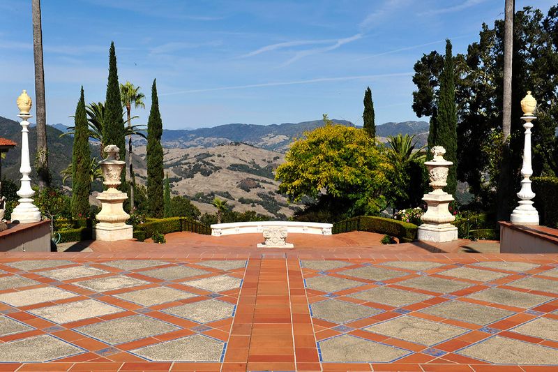 Hearst Castle_14.jpg