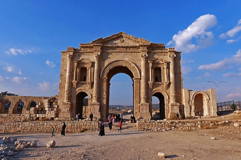 01_Arch of Hadrian.jpg