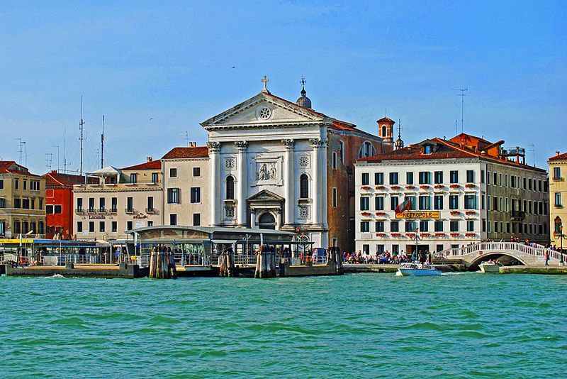 35_Venice_2011.jpg