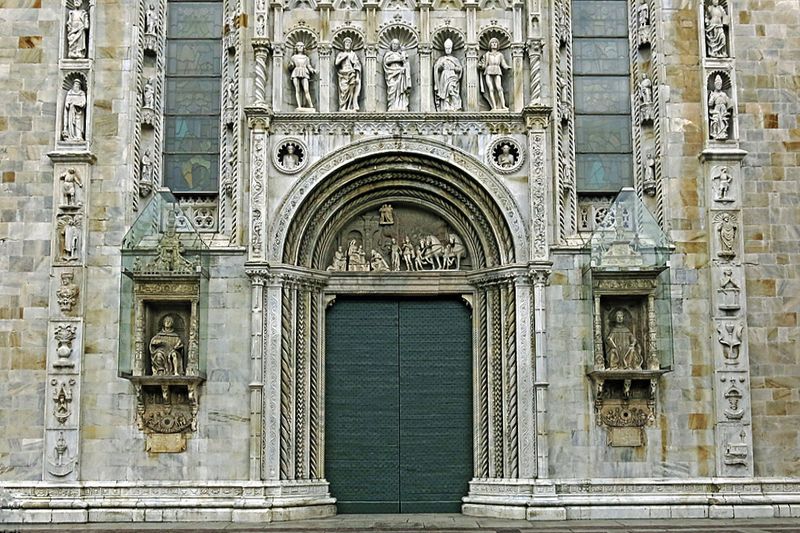 08_Como Cathedral.jpg
