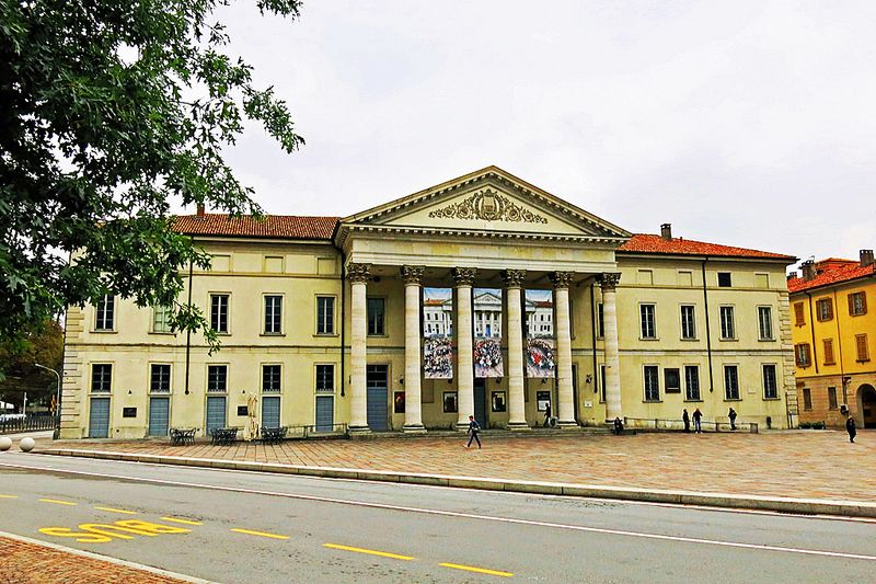 12_Teatro Sociale.jpg
