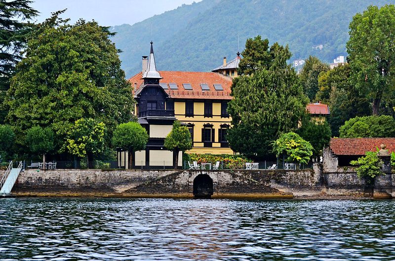 Lake Como_02.jpg