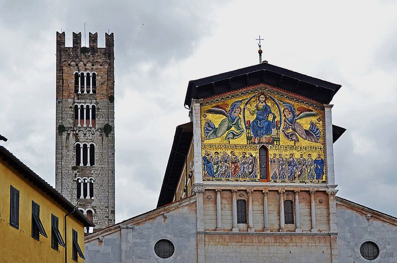 18_Basilica of San Frediano.jpg
