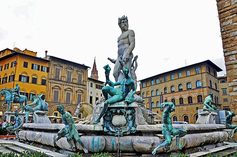 22_Piazza della Signorita.jpg