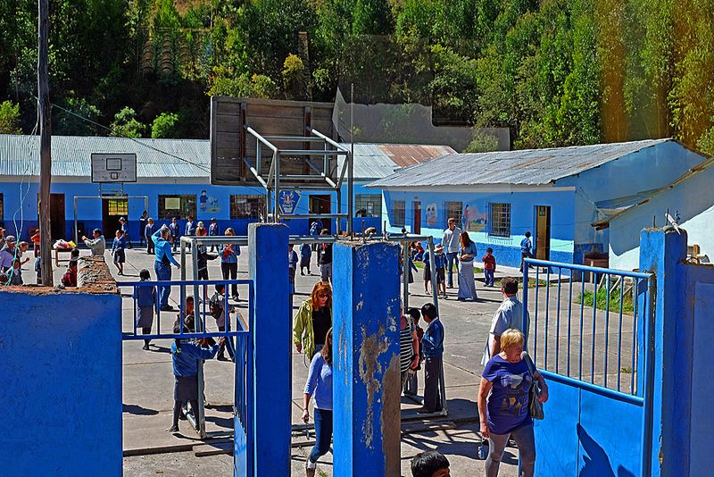 01_A brief visit to a school.jpg