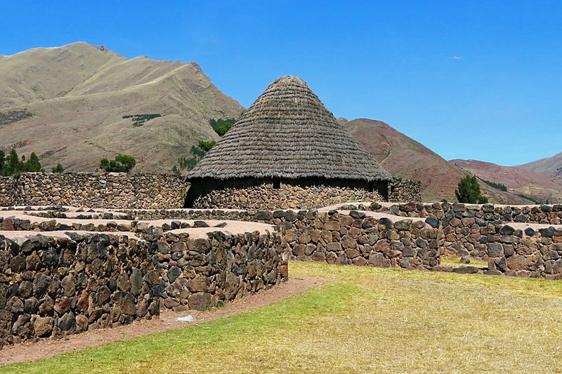 18_Raqchi Ruins.jpg