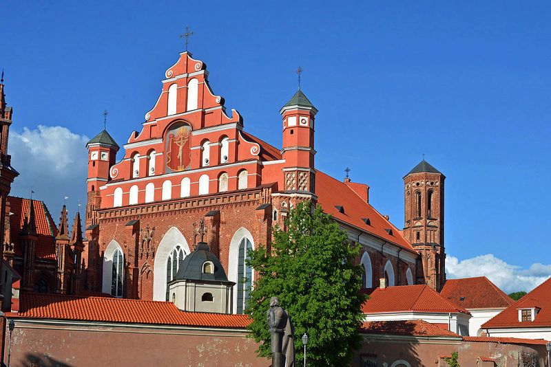 20_Church of St. Francis and St. Bernard.jpg