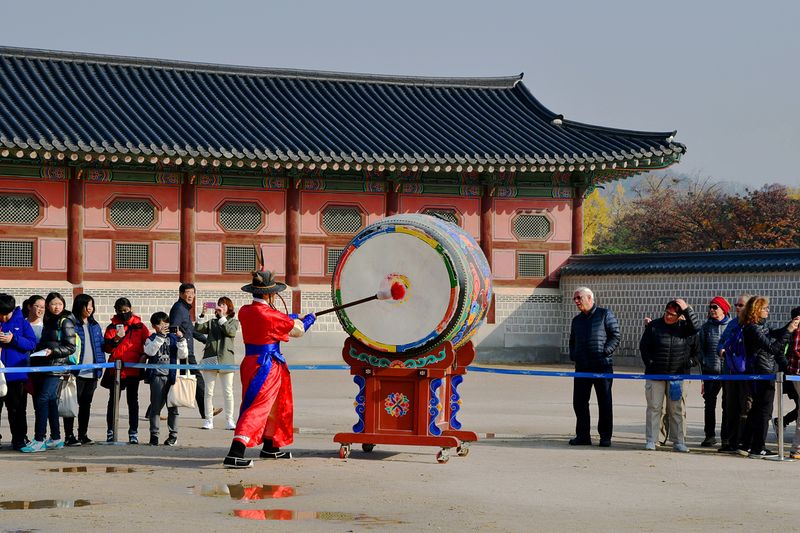 23_Guard Changing Ceremony.jpg