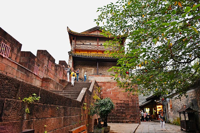 09_East City Gate Tower.jpg