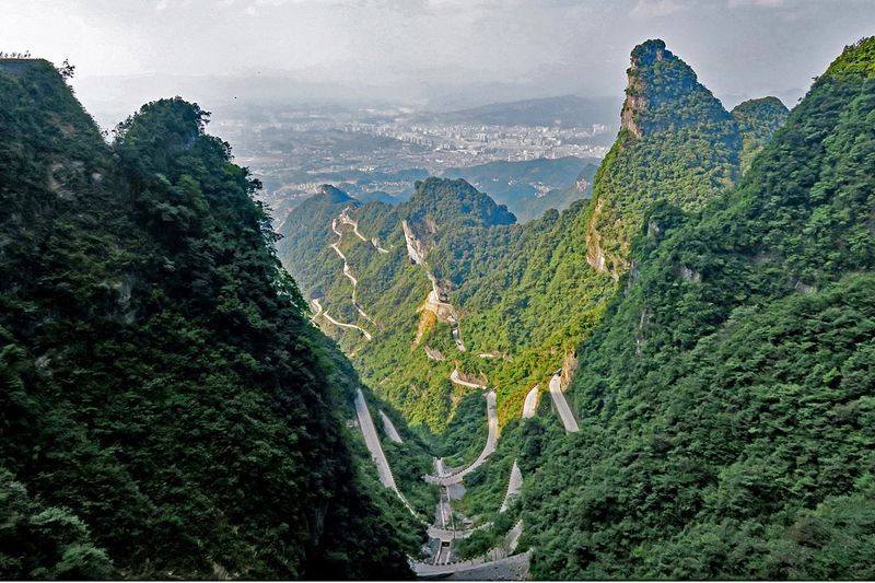 18_The 2-way road with 99 bends makes you pray.jpg