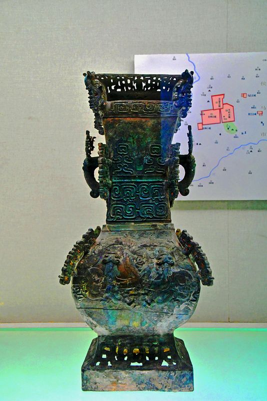 15_A cultural relic in exhibition.jpg