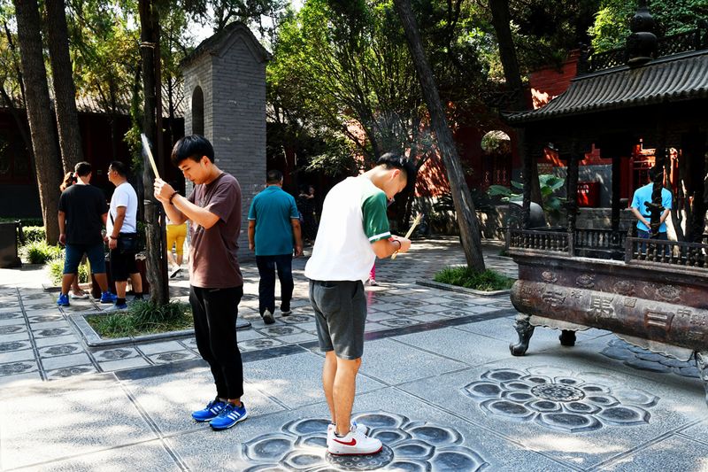 05_White Horse Temple.jpg