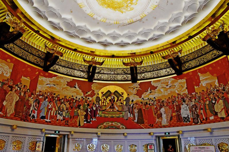 23_Tianhall where Wu Zetian had meetings with the officials.jpg
