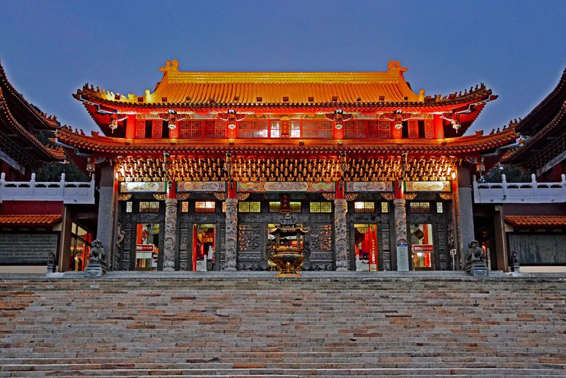 69_Sun Moon Lake Wenwu Temple.jpg