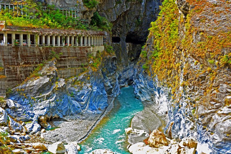 93_Taroko Gorge is known as the Marble Gorge.jpg 又名大理石峽谷
