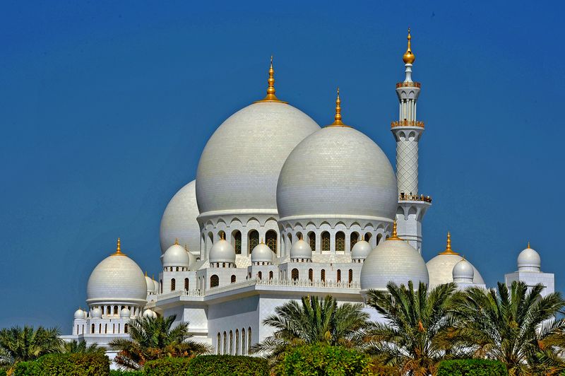 15_The big and small domes look harmonious together.jpg