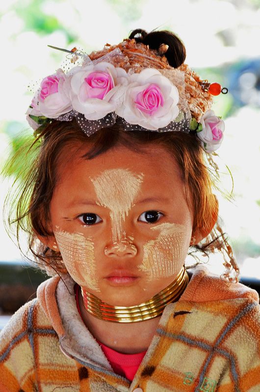 08_A hill tribe little girl.jpg
