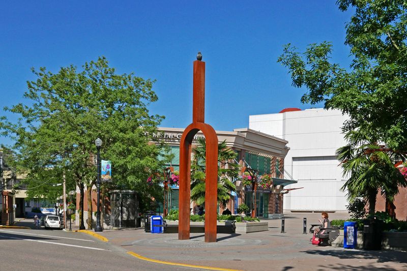 37_Nanaimo street scene_tuning fork.jpg