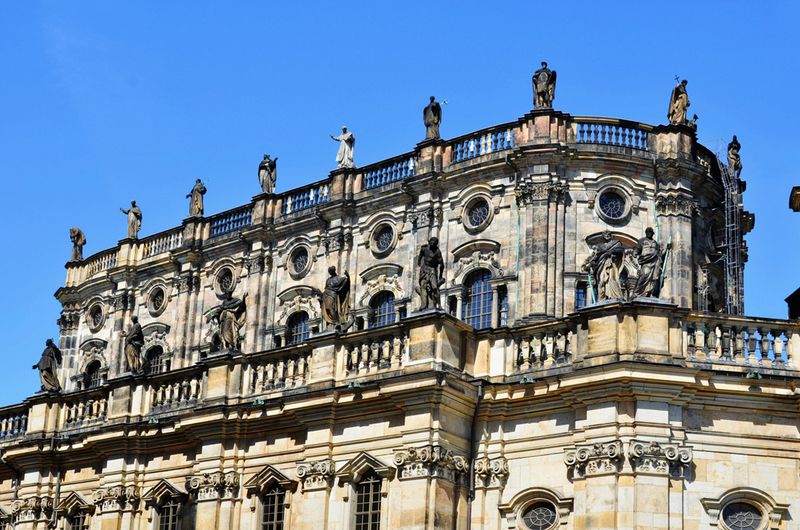 05_On the facade there are 78 statues of saints and apostles, each 3 metres tall.jpg