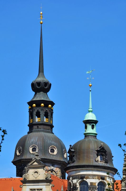 24_A walk in the Old Town.jpg