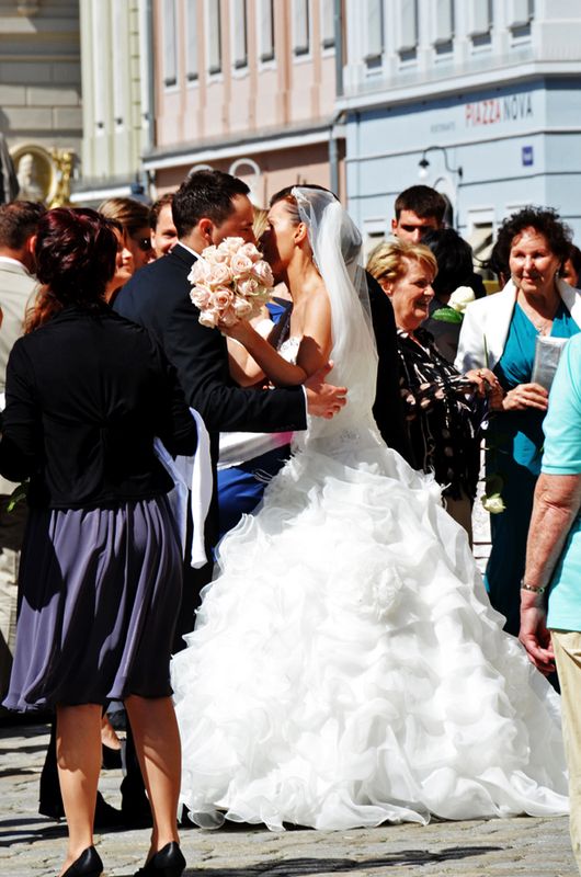 33_Frauenkirche Wedding.jpg