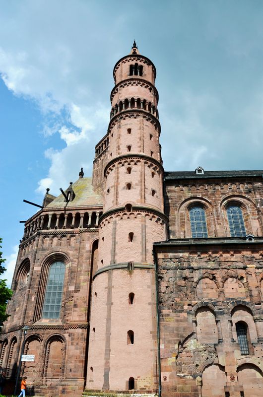 09_St. Peter's Cathedral, N.W. Tower.jpg
