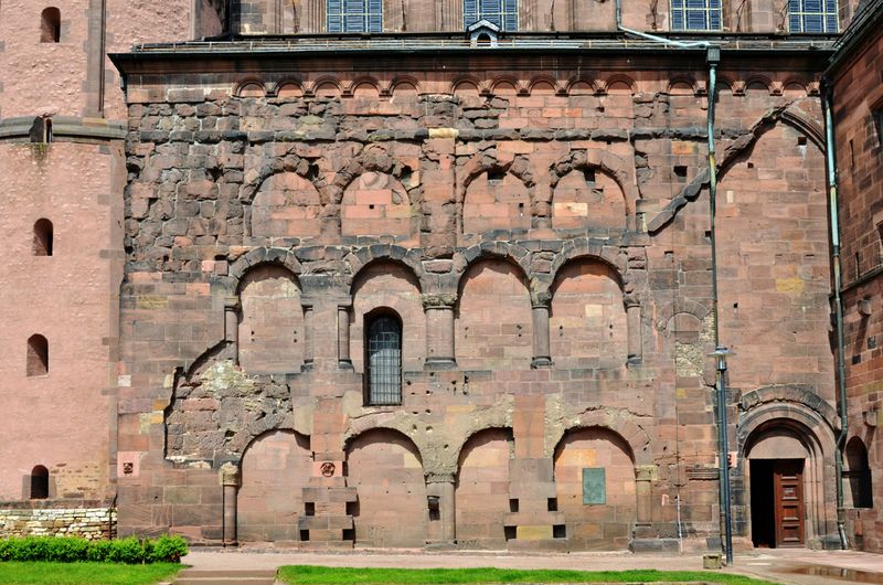 10_Relicts of the cloister.jpg