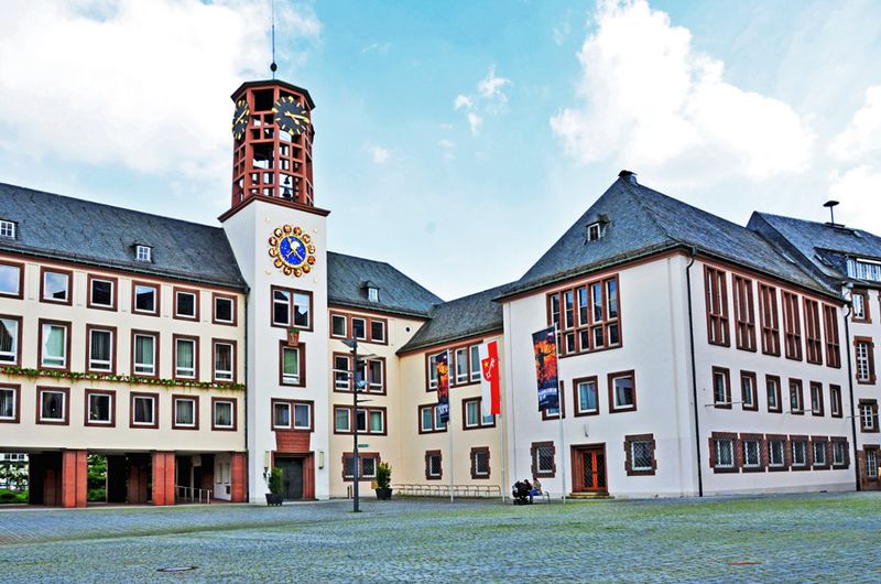 20_City Hall.jpg