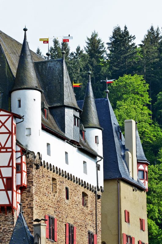 03_Burg Eltz.jpg