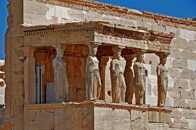 23_Caryatids.jpg