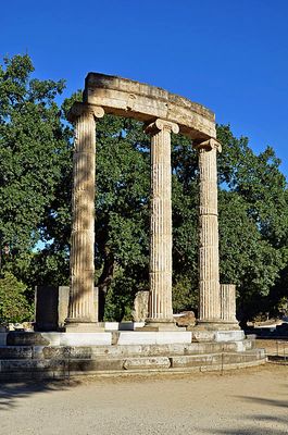 01_Olympia Archaeological Site.jpg