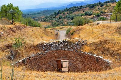 04_Mycenae Archaeological Site.jpg