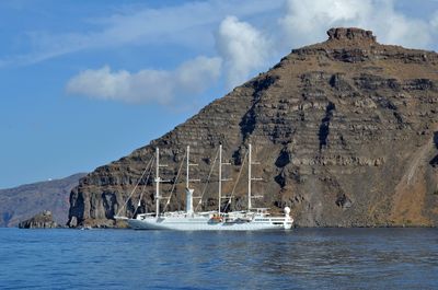 66_Volcano cruise.jpg