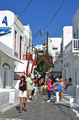 13_A main street.jpg
