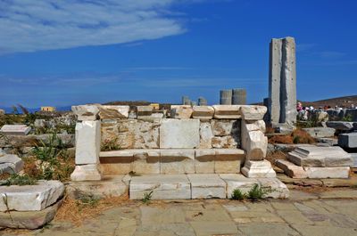 Delos_02.jpg