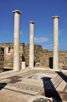 Delos_08.jpg